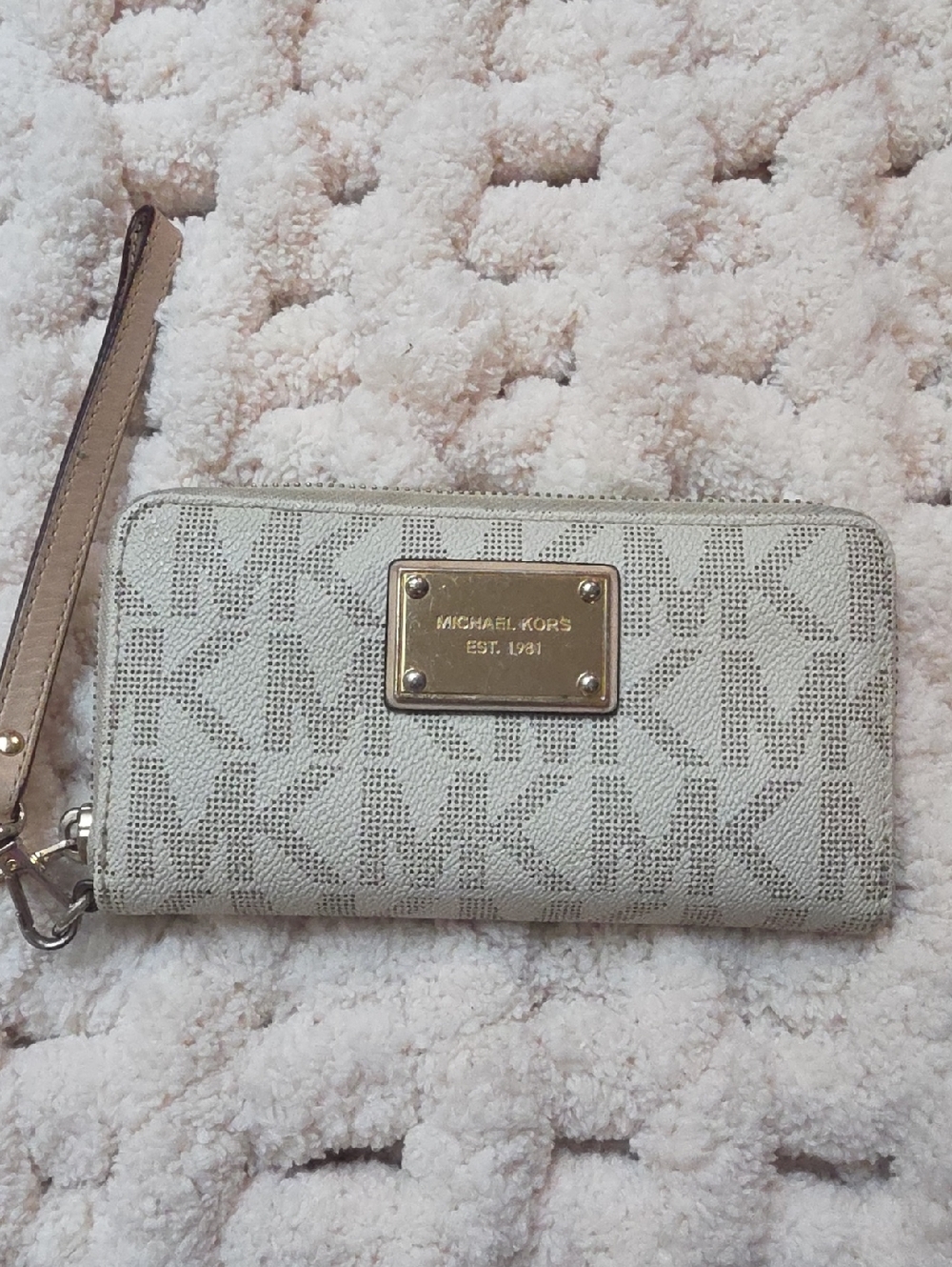 Michael Kors Gray Logo Zip Wristlet Wallet with Gold Plaque